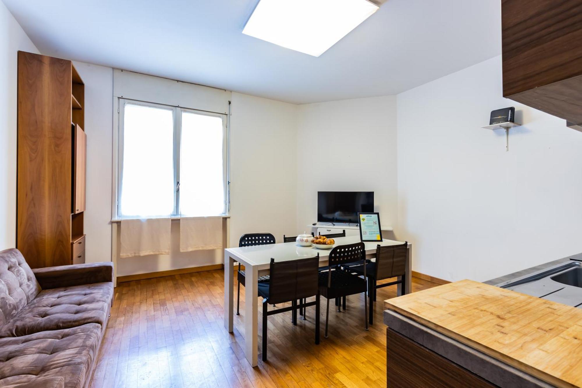 Joivy Apartments By The Lake Como Exteriör bild