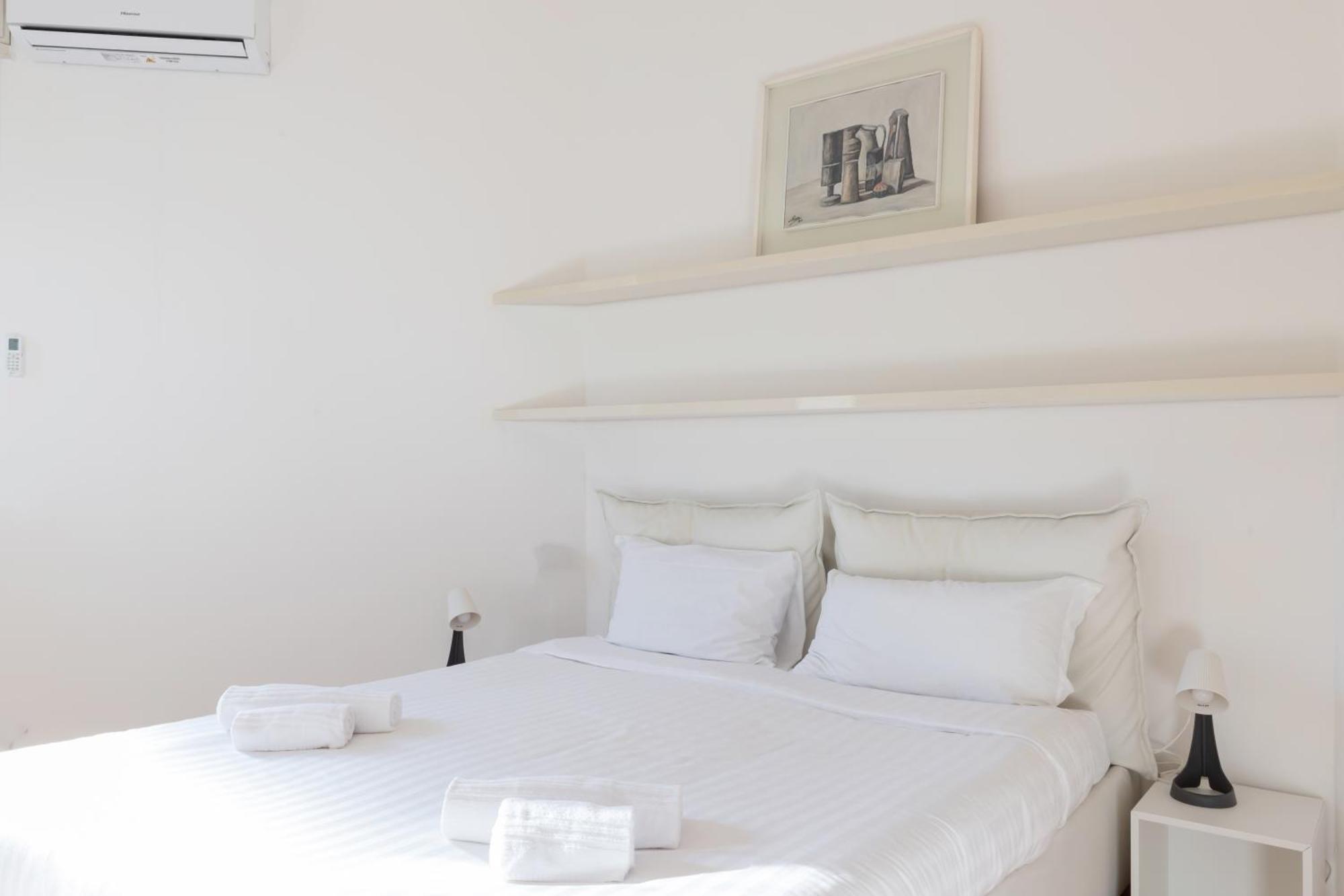 Joivy Apartments By The Lake Como Exteriör bild