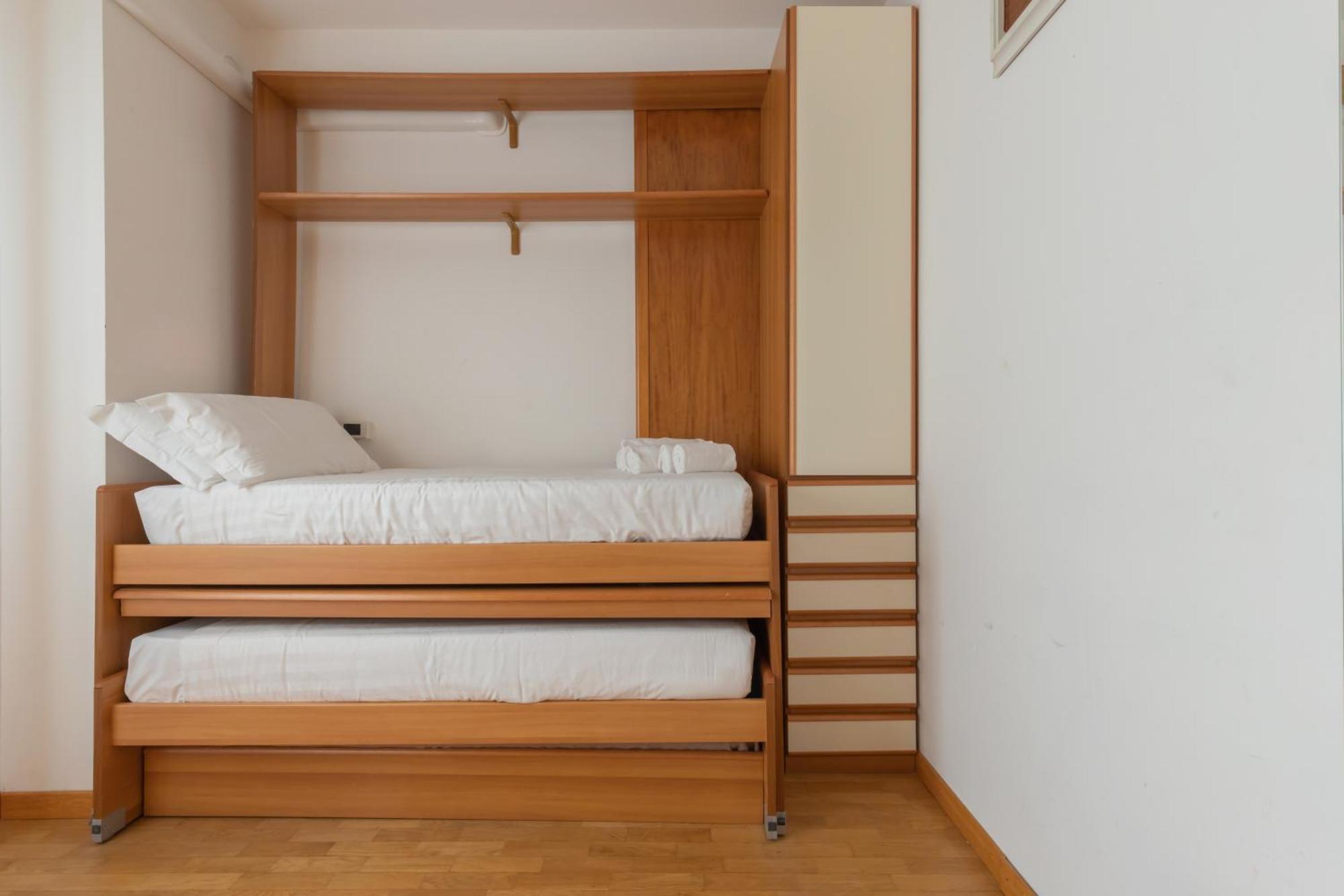 Joivy Apartments By The Lake Como Exteriör bild